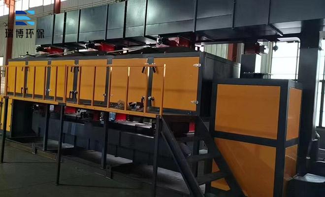 �ЙC�U������Ó�����^��